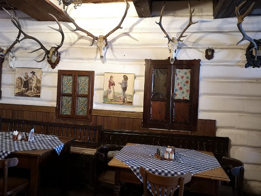 1. Slovak Pub (10)